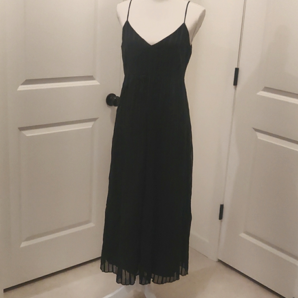 Club Monaco Sleeveless Tiered Dress Robe Black Sz 2